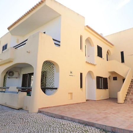 Lovelystay - Cozy 1Br Flat In Alvor With Ac And Balcony Exteriör bild