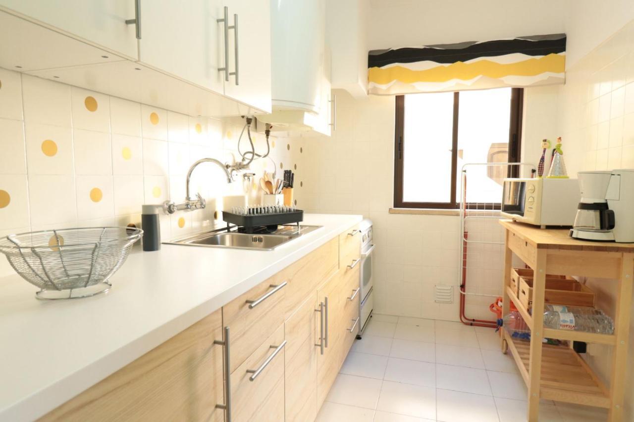 Lovelystay - Cozy 1Br Flat In Alvor With Ac And Balcony Exteriör bild