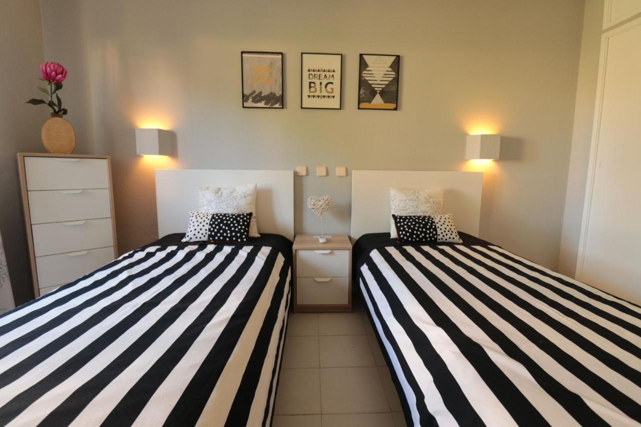 Lovelystay - Cozy 1Br Flat In Alvor With Ac And Balcony Exteriör bild